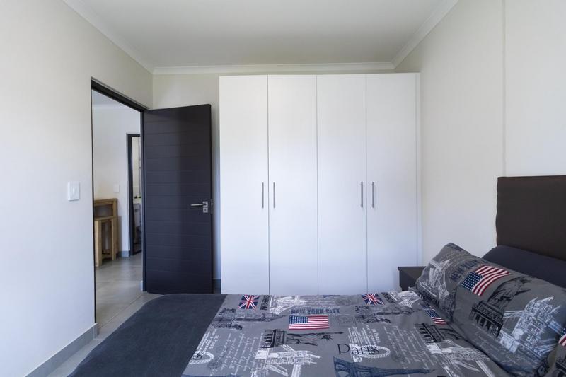 2 Bedroom Property for Sale in Jakarandas Western Cape